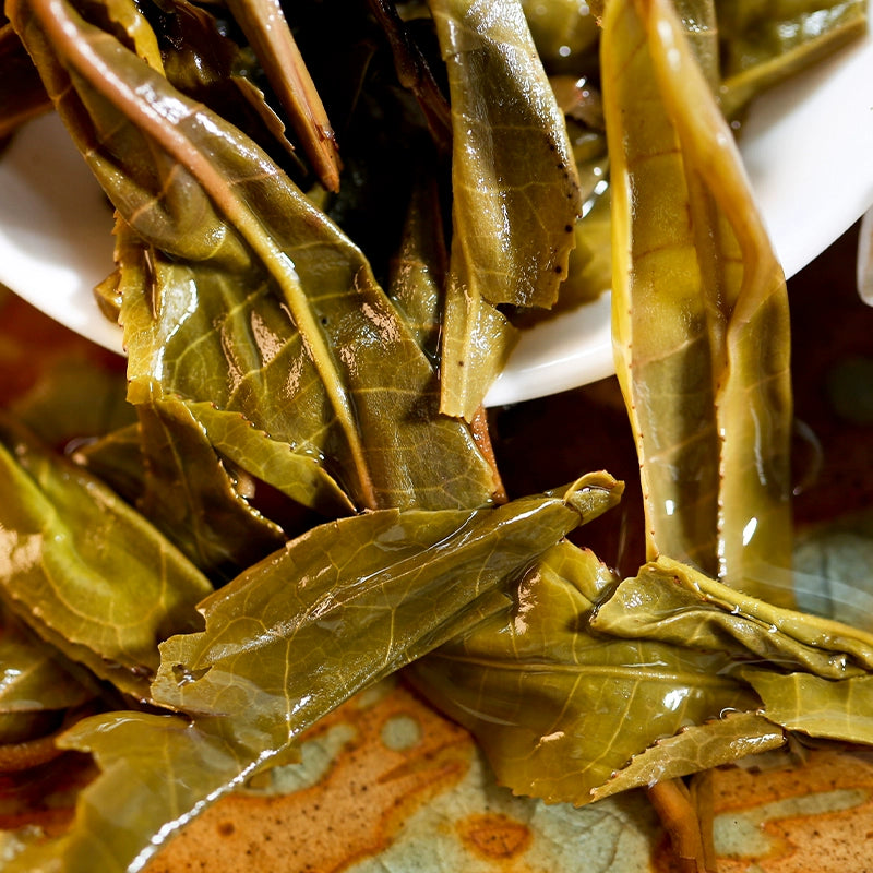 Ancient Tree Pure Material, 2012, Mansong 357 grams, raw cakes, mountain wildflowers, nectar, fragrant, full of fragrance